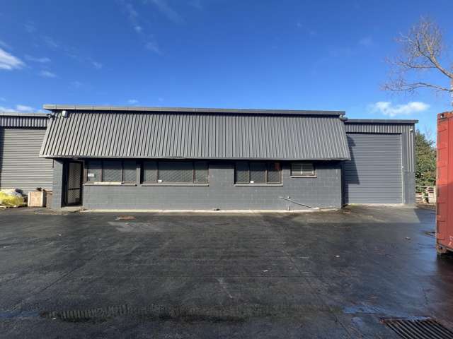 Well-configured industrial premises with yard