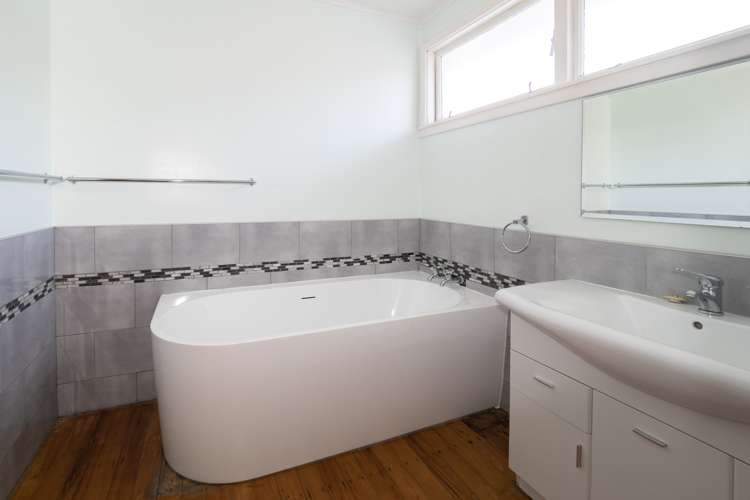 24 Queens Drive Allenton_12