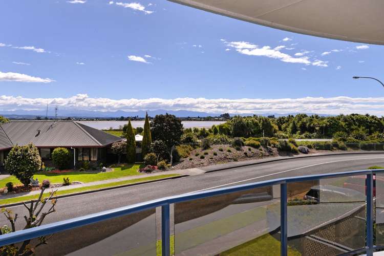 18 Mary Ann Muller Crescent Stoke_16