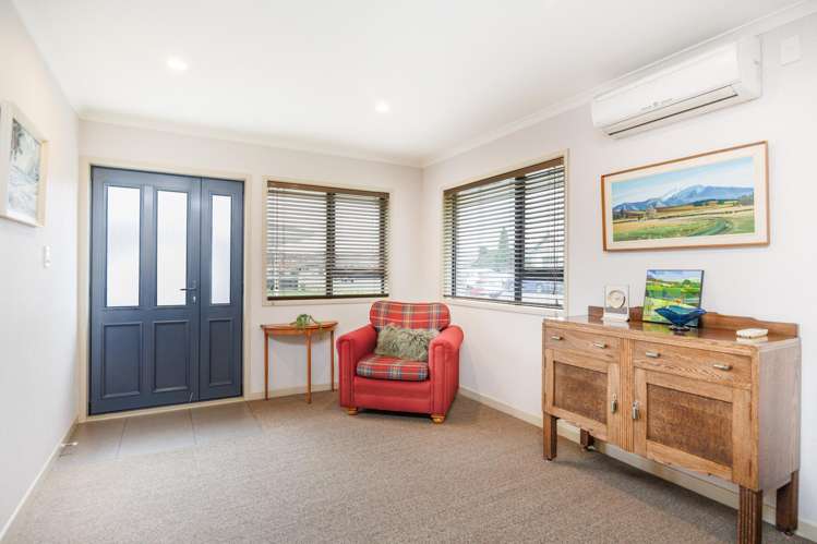 88 Warwick Street Feilding_2