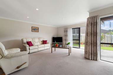 3 Anrath Close_3