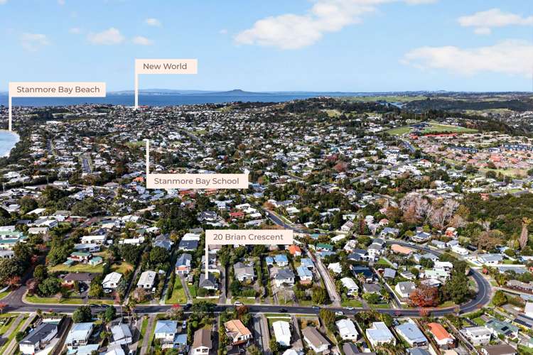 20 & 20A Brian Crescent Stanmore Bay_46