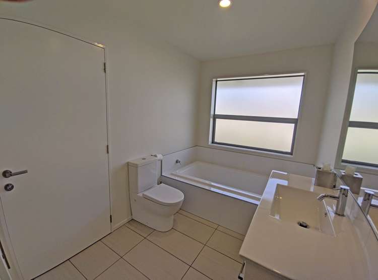 10 Rifle Range Place Witherlea_16