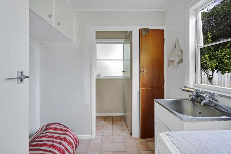 37 Collingwood Street Eltham_13
