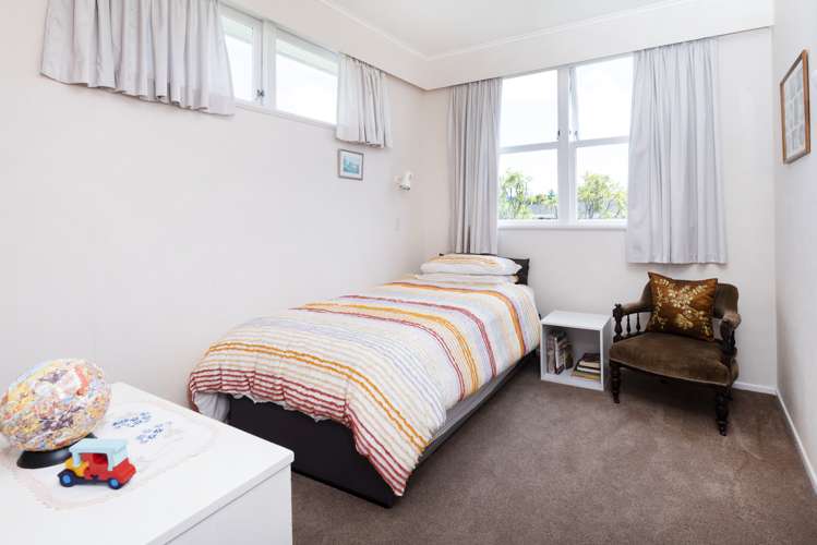 14 Baringa Place Botany Downs_13