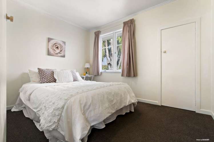 5 River Road Te Atatu Peninsula_6