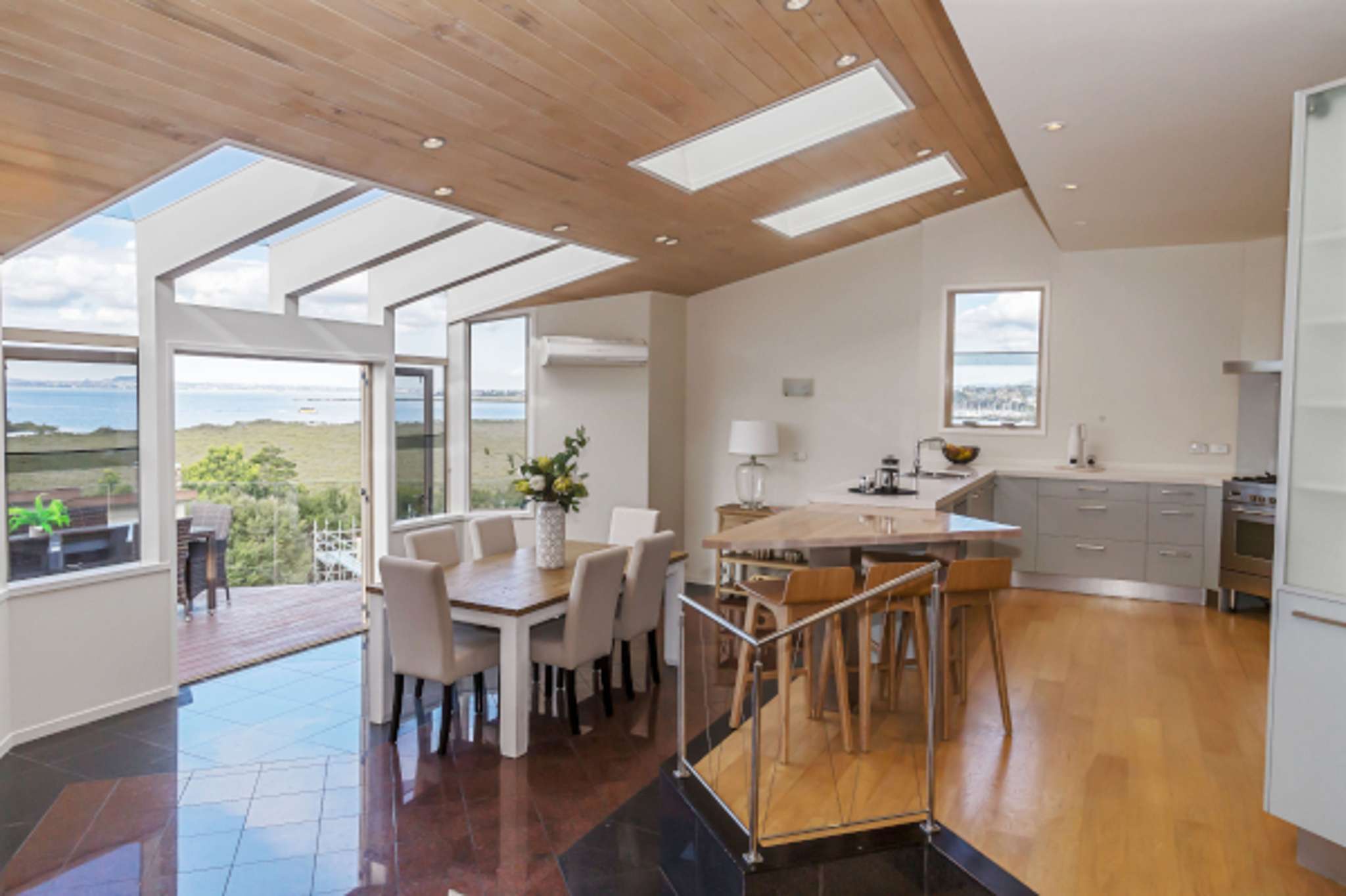 Big enough to beat the band