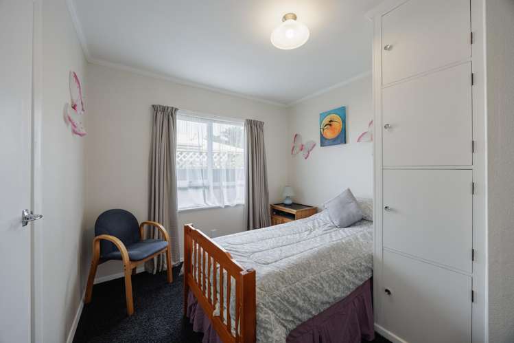 18 Alamein Crescent Onekawa_11