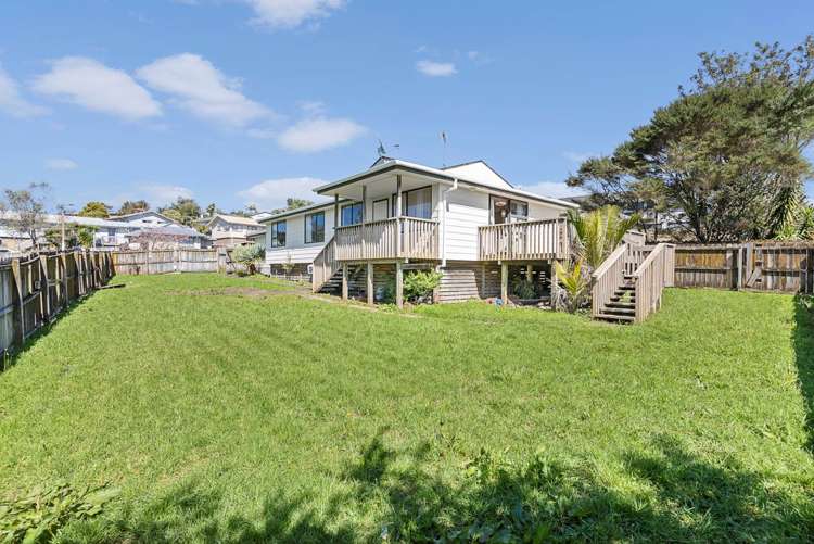 26 Maywood Crescent Glen Eden_23