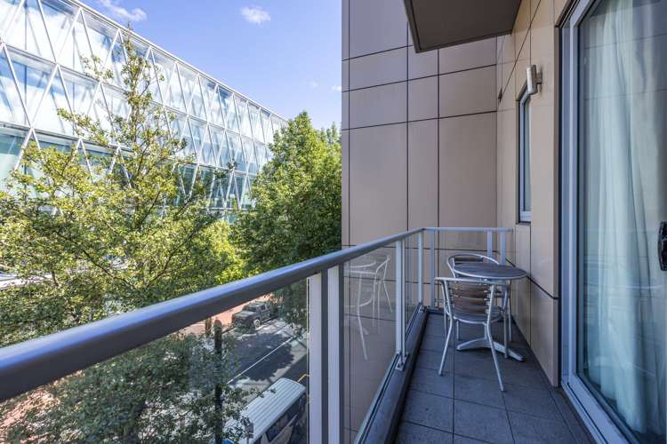 2j/16 Market Place Auckland Central_10