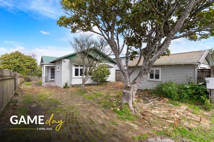 180 Surrey Crescent_0