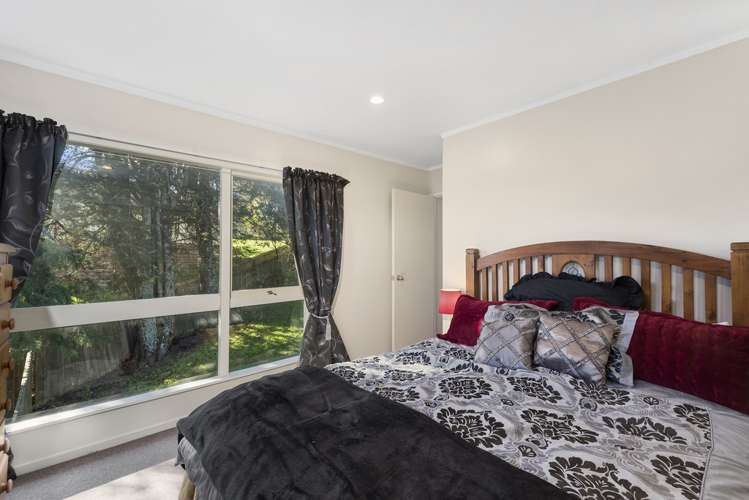 17 Stott Avenue Birkdale_11