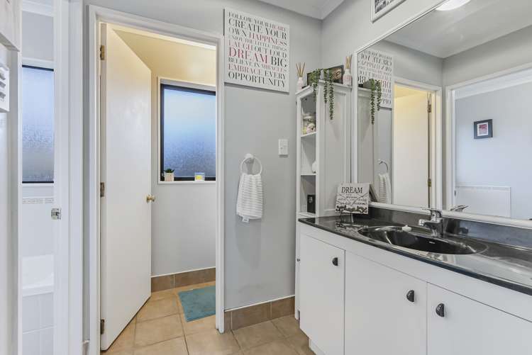 4 Harobed Place Manurewa_10