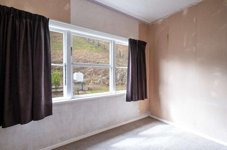 1 and 2/22 Mill Street Maitai Valley_12