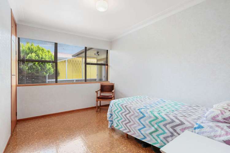 41 Longburn Road Henderson_10