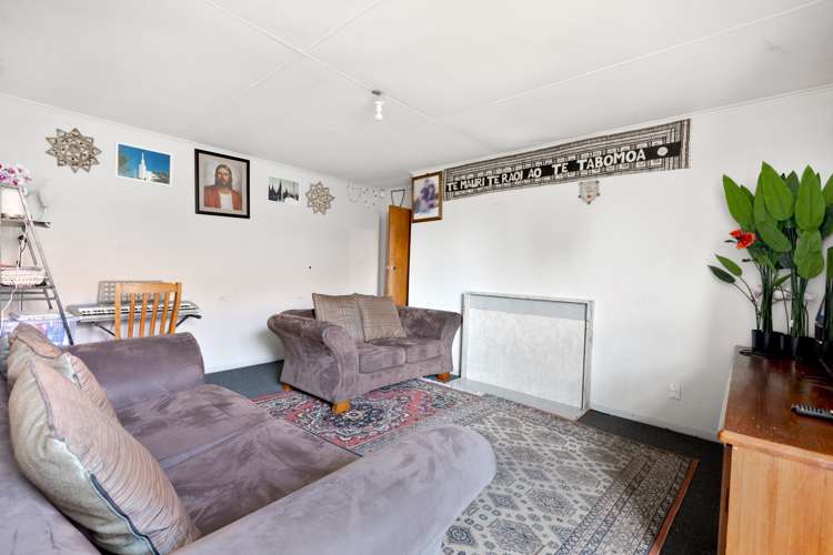 41 Sefton Crescent Chartwell_10