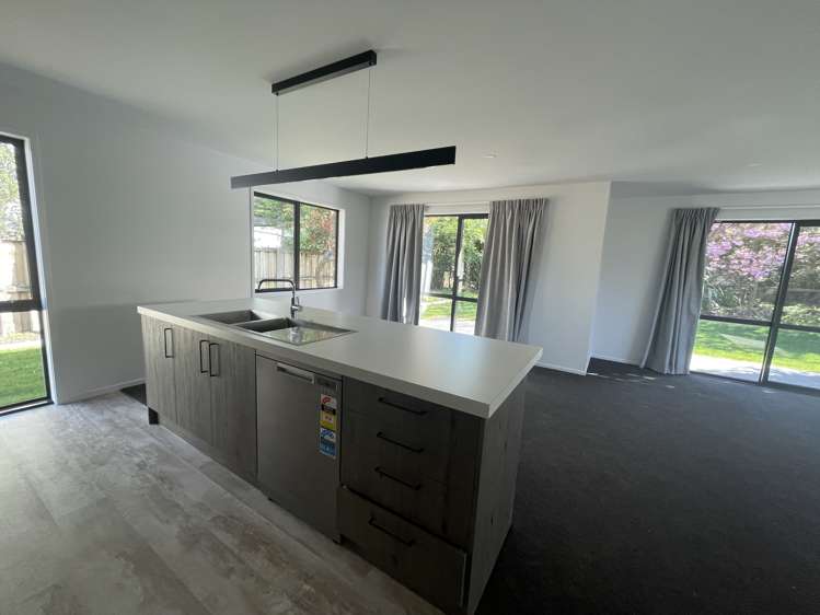 10 Woodend Road Woodend_5