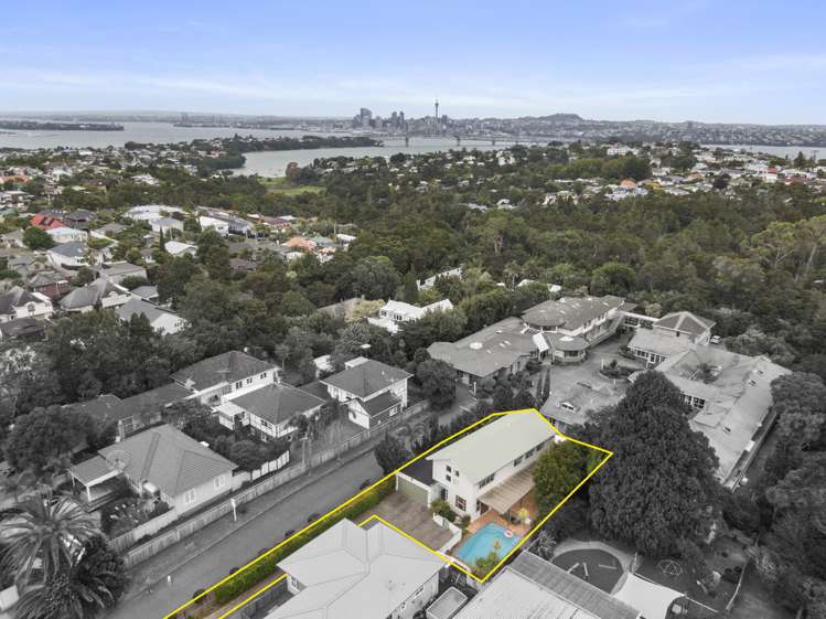 2/206 Onewa Road Birkenhead_6