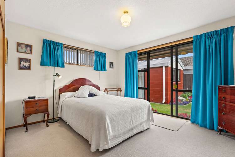 2/4 Limburg Lane Spreydon_14