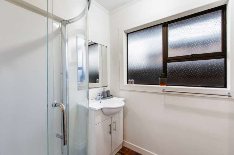 5 Mavis Place Beach Haven_9