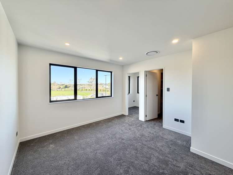 1/73 Te Taruna Drive Milldale_8