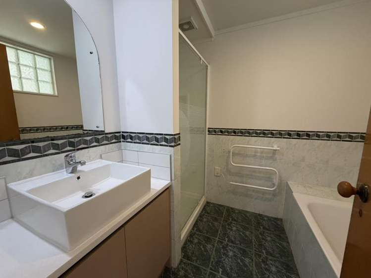 174 Old North Road Kumeu_13