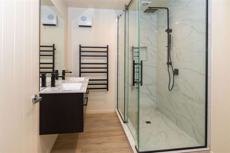 43 Mchughs Road Swannanoa_11