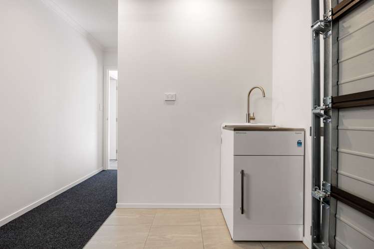 31 Scenic Rise Rototuna North_19