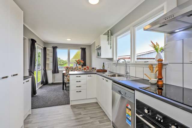24 Deal Crescent Flaxmere_3