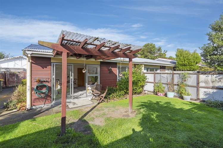 4/12 Humboldt Street_0