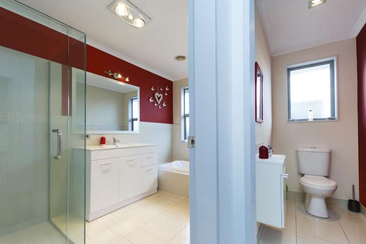 16 Liberty Grove Kelvin Grove_12