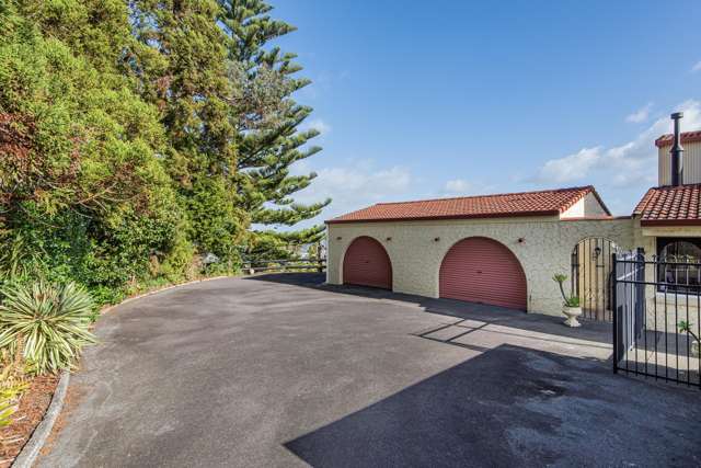 120 Memorial Drive Parahaki_4