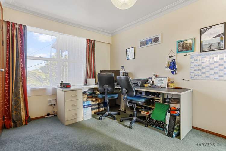 6 Fairmount Road Titirangi_16