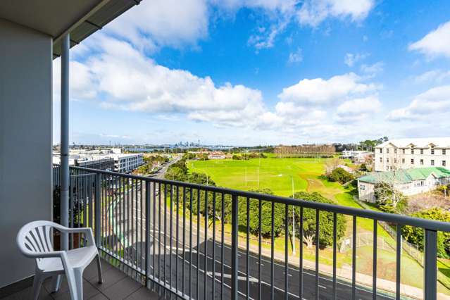 A504/130 Anzac Street Takapuna_3