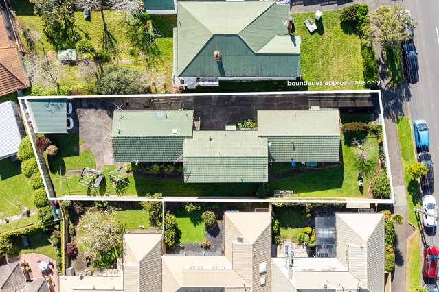 1,2,3,4/21 Clonbern Road Remuera_4