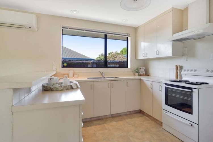 8 Algie Place Avonhead_9