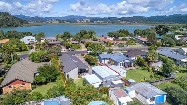 113 Robinson Road Whitianga_1