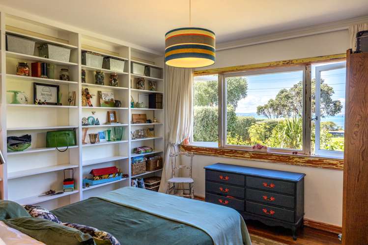 24 The Esplanade Oneroa_25