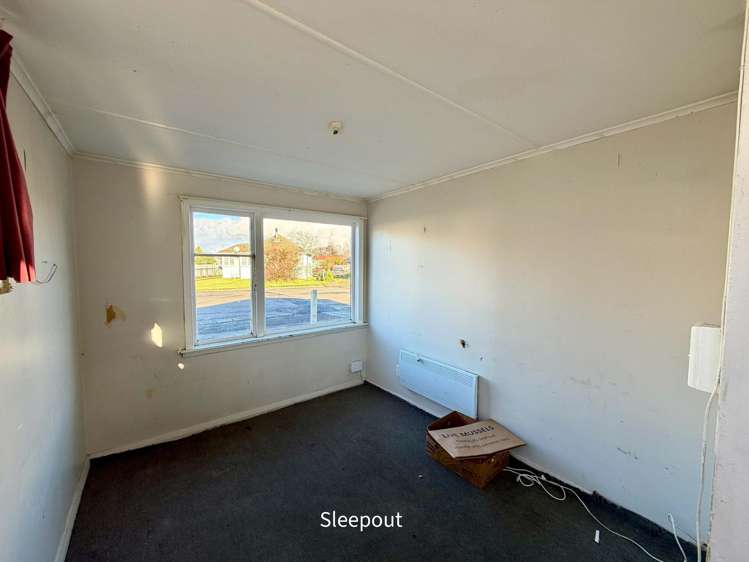 12 Christian Street Dannevirke_16