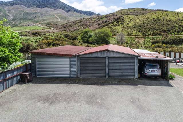 167 Cable Bay Road Hira_3