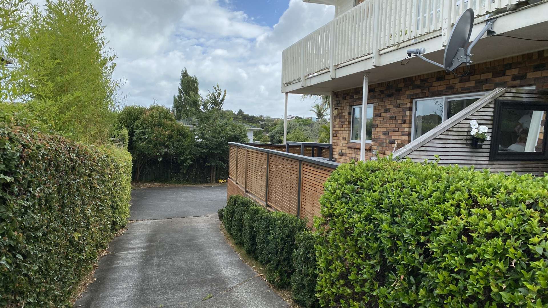 2/32 Hawkins Street Meadowbank Auckland City Houses for Sale