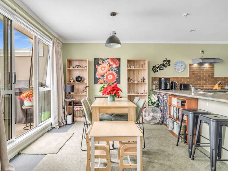 14/340 Gulf Harbour Drive_5