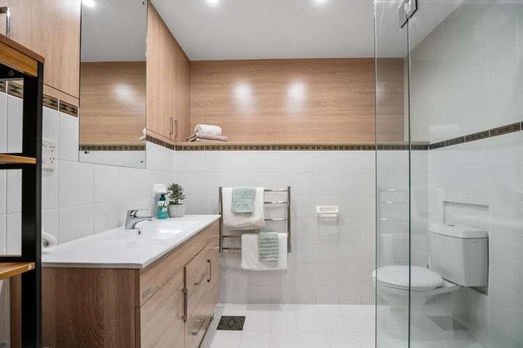 3 Cullwick Road Mission Bay_25