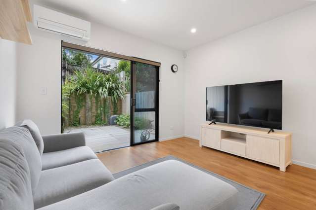 12/26 Springvale Drive Albany_2