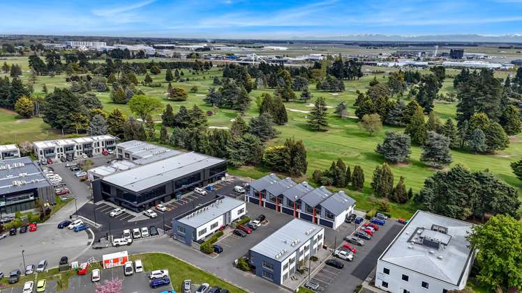 5/15 Sir Gil Simpson Drive Burnside_1