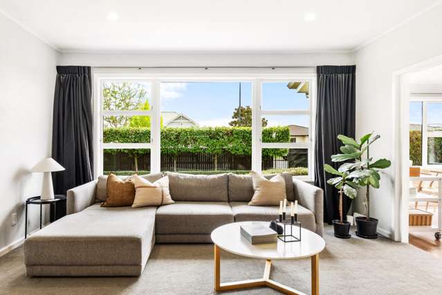 111 Nottingley Road Frimley_2