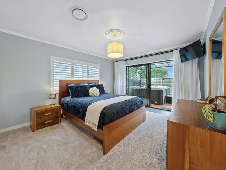 61 Rushgreen Avenue Pahurehure_10