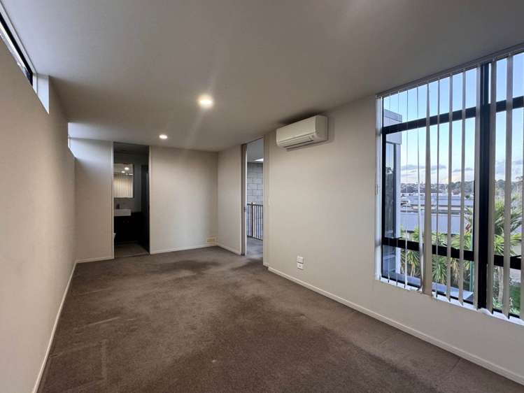 39 Norwood Drive Flat Bush_7