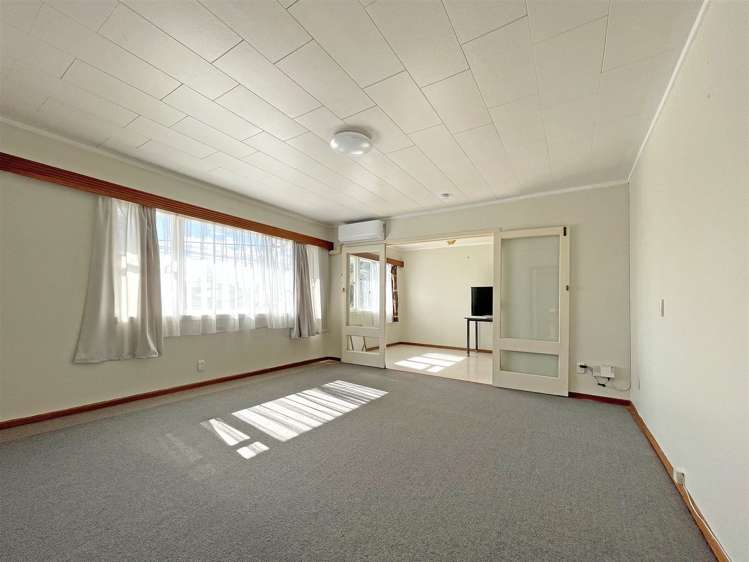 75 Larnoch Road 11401_1