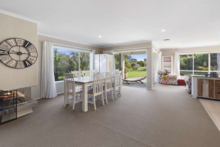 15 Matheson Road Red Beach_15